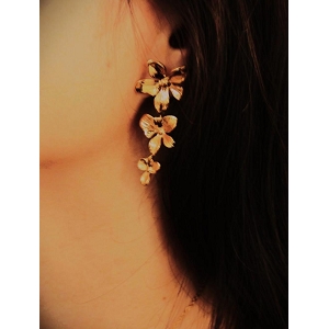 SCARPY CREATION MISSARA BOUCLE OREILLE FLEURS OR<br>Or