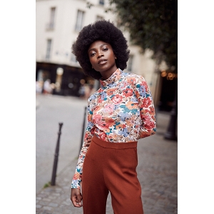 QUEENY ROBE MI LONGUE FLUIDE NATHY PULL MAILLE COTELEE:Mode