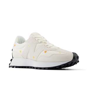 NEW BALANCE 327<br>Beige