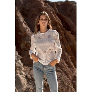 13627-41-CH. A LACETS BLOUSE:Blanc