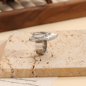 SCARPY CREATION BAGUE FLEUR TROIS PÉTALES<br>Argent