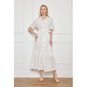  ROBE CHEMISE LONGUE BRODERIE ANGLAISE<br>Blanc