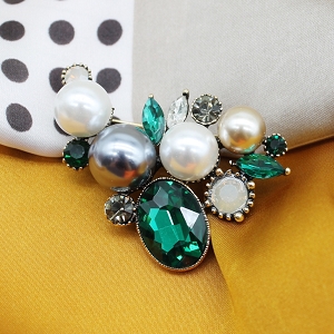  BROCHE GEMME<br>Vert