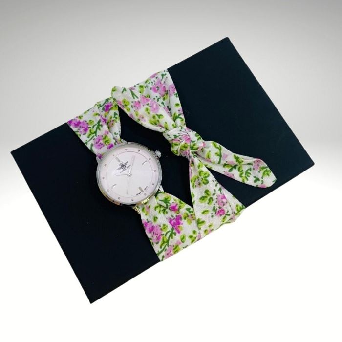 Michael john montre foulard europa parme