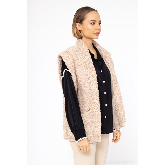 Scarpy creation gilet moumoute brode beige3873501_4