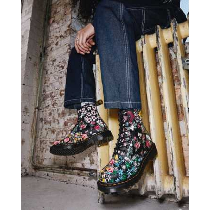 Dr martens 1460 w floral mash up backhand mode4654401_2