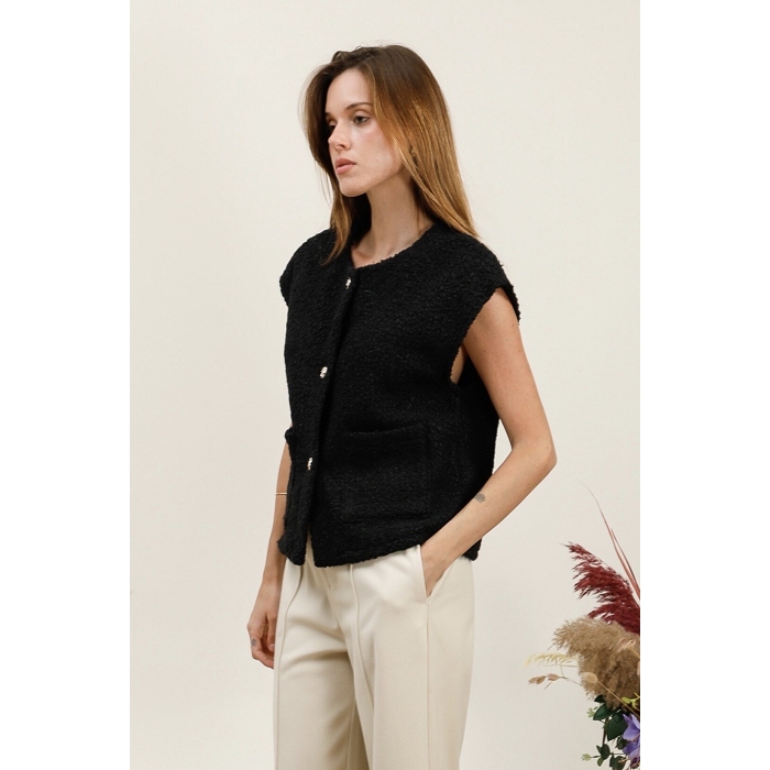 Scarpy creation gilet bouclee a bouton doree noir4849601_5