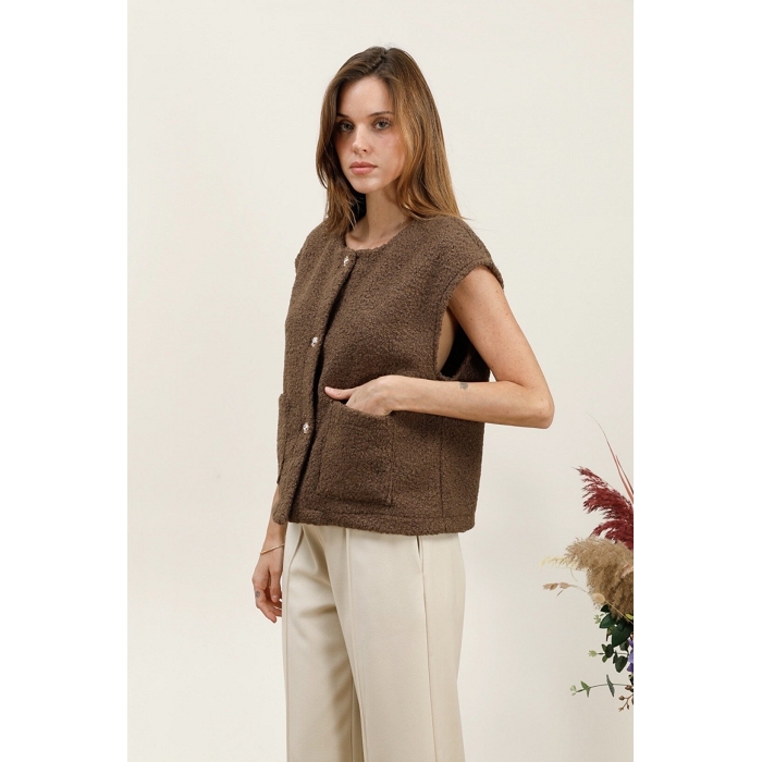Scarpy creation gilet bouclee a bouton doree marron4849602_5