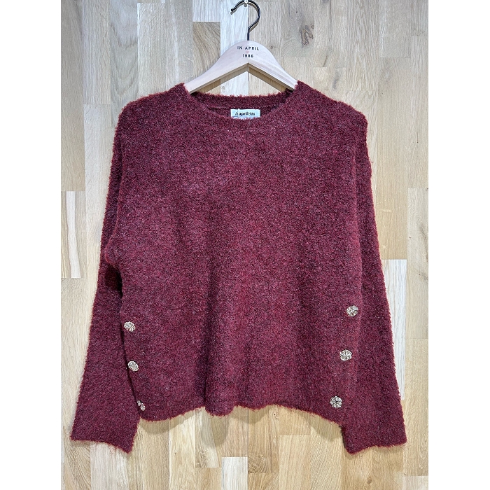 Scarpy creation my pull trois bouton yl rouge