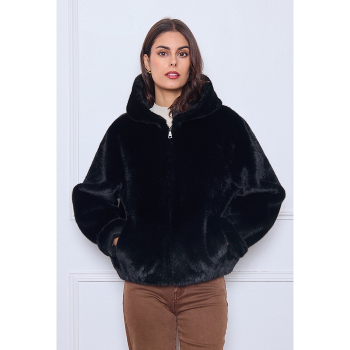 Scarpy creation doudoune a capuche fausse fourure noir