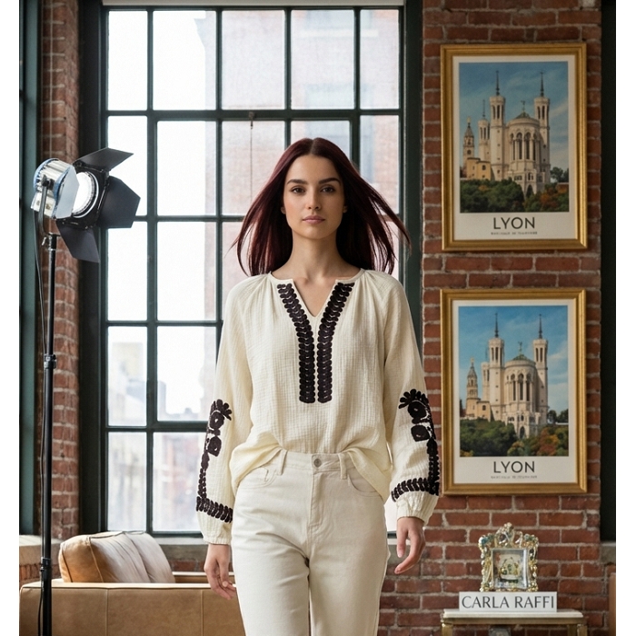 Scarpy creation blouse brodee beige